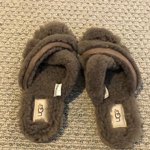 Ugg women’s slippers